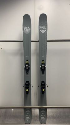 BLACK CROWS FEROX testovací skialpové lyže + vázání (Fritschi Tecton) + pásy 21/22 | 170 cm, 181 cm, 186 cm