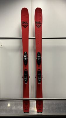 BLACK CROWS CAMOX FREEBIRD testovací skialpové lyže + vázání Fritschi Vipec Evo rental + pásy MONTANA Montamix 22/23 | 178 cm