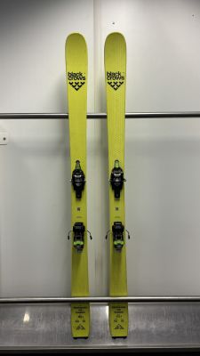 BLACK CROWS ORB FREEBIRD testovací skialpové lyže + vázání Fritschi Vipec Evo 100 + pásy MONTANA Montamix  | 168 cm