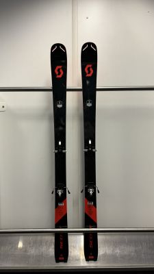 SCOTT SUPERGUIDE 88 testovací skialpové lyže + vázání Fritschi Vipec Evo 90 + pásy MONTANA Montamix 22/23 | 162 cm