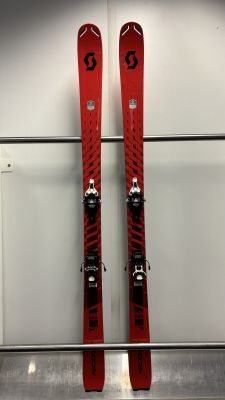 SCOTT SUPERGUIDE 88 testovací skialpové lyže + vázání Fritschi Vipec Evo + pásy MONTANA Montamix 21/22 | 184 cm