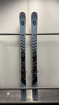 SCOTT SUPERGUIDE 88 W testovací dámské skialpové lyže + vázání Fritschi Vipec Evo 90 + pásy MONTANA Montamix 22/23 | 160 cm, 168 cm