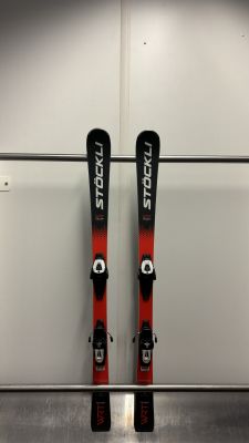 STÖCKLI WRT TEAM juniorské testovací lyže + vázání 22/23 Stöckli