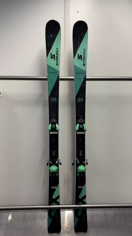 STÖCKLI MONTERO AX testovací lyže set + vázání N Strive 13 green 23/24 Stöckli