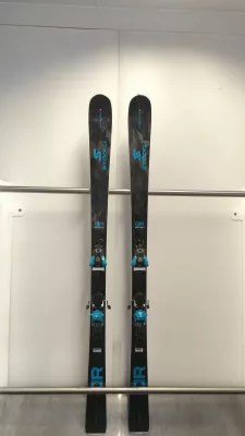 STÖCKLI MONTERO AR testovací lyže set + vázání N Strive 13 blue 24/25 Stöckli