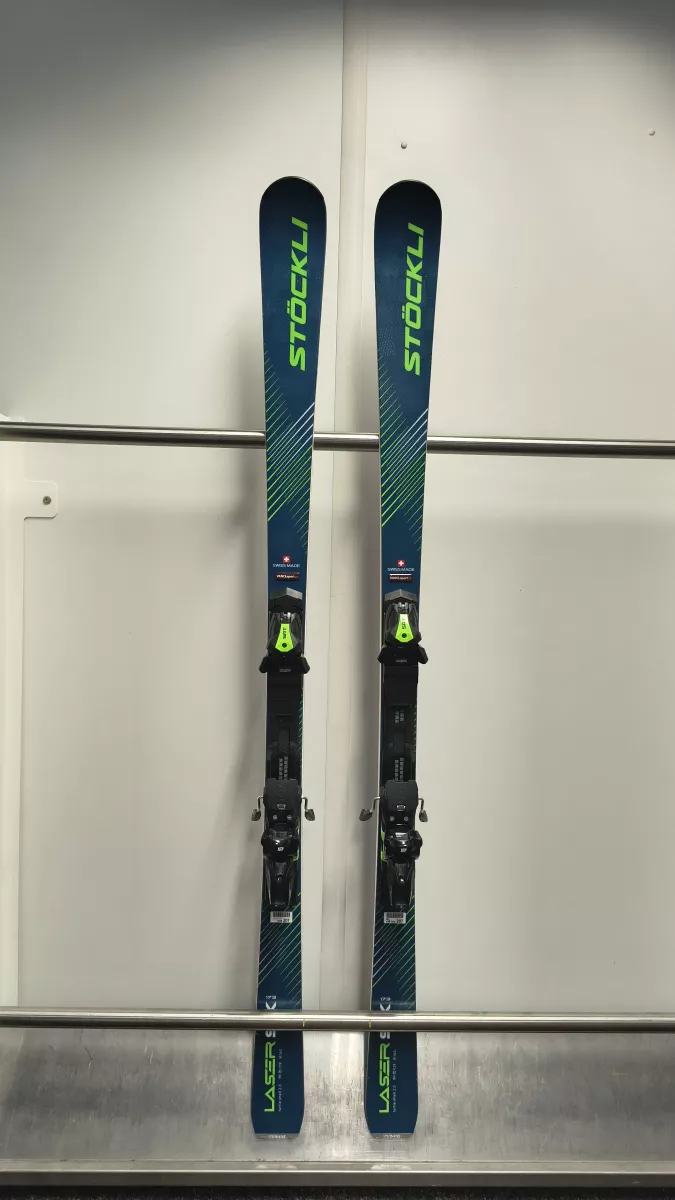 STÖCKLI SX testovací lyže set + vázání SRT 12 + deska SRT Speed 24/25 Stöckli