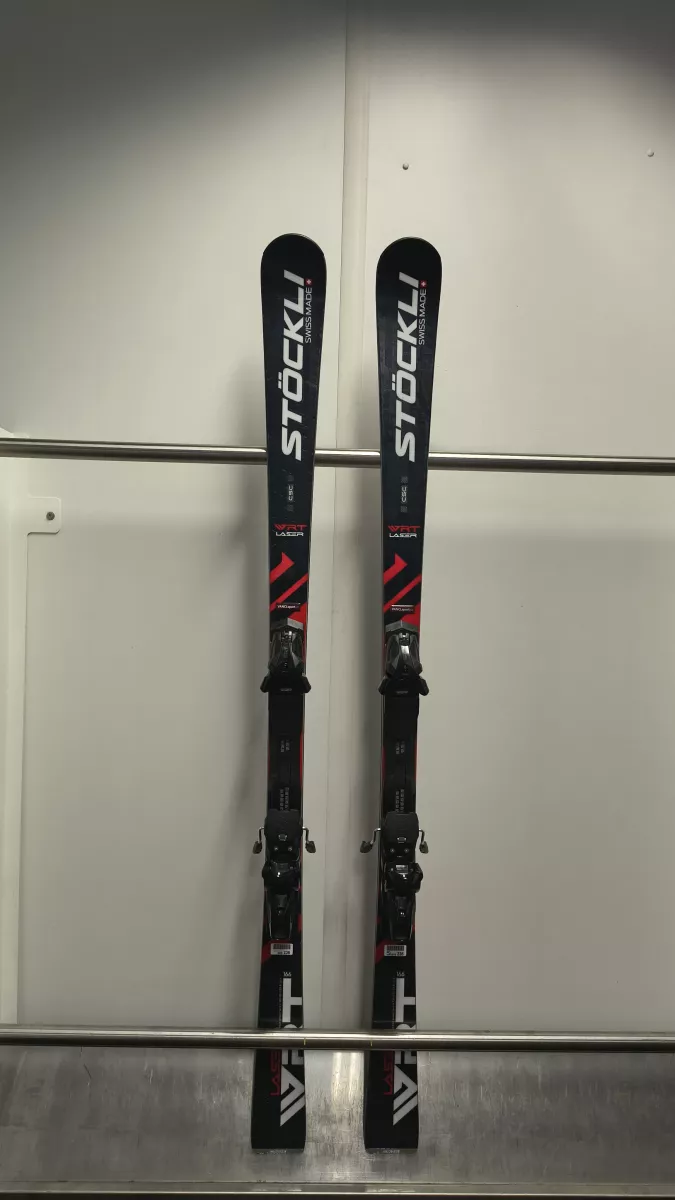 STÖCKLI WRT CSC testovací lyže set + vázání SRT 12 + deska SRT SPEED 24/25 Stöckli