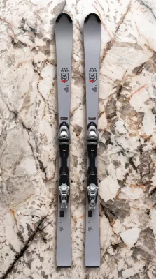 VAN DEER SL R12,5 testovací lyže set + vázání Marker Comp 13 25/26 | 165 cm